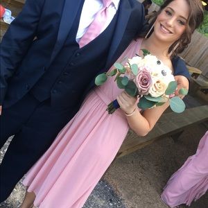 Meet your Posher, Ariel